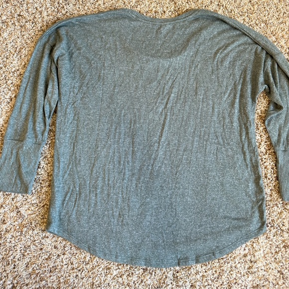 Lightweight Women’s Sweater size XXL - Picture 3 of 3